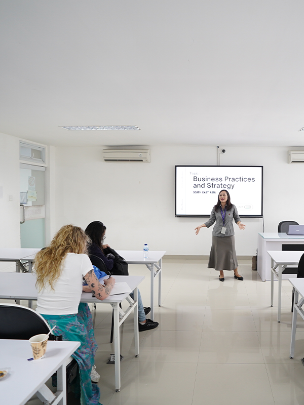 Unidiknas University classroom