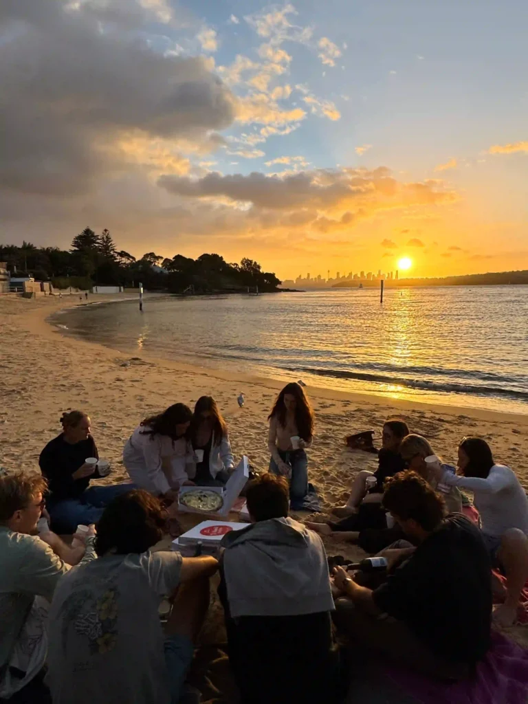 Kajsa and her friends at the beach during their exchange semester at UTS, Australia